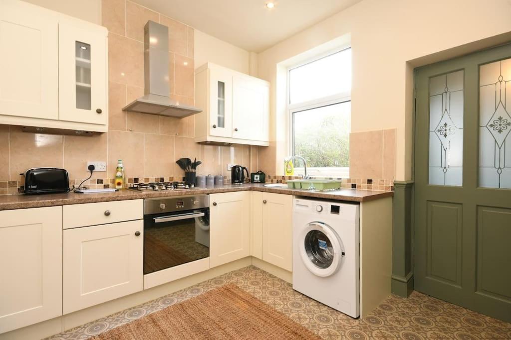 Cottage Style 3 Bedroom House - Close To City Centre & The Peaks Честерфилд Экстерьер фото